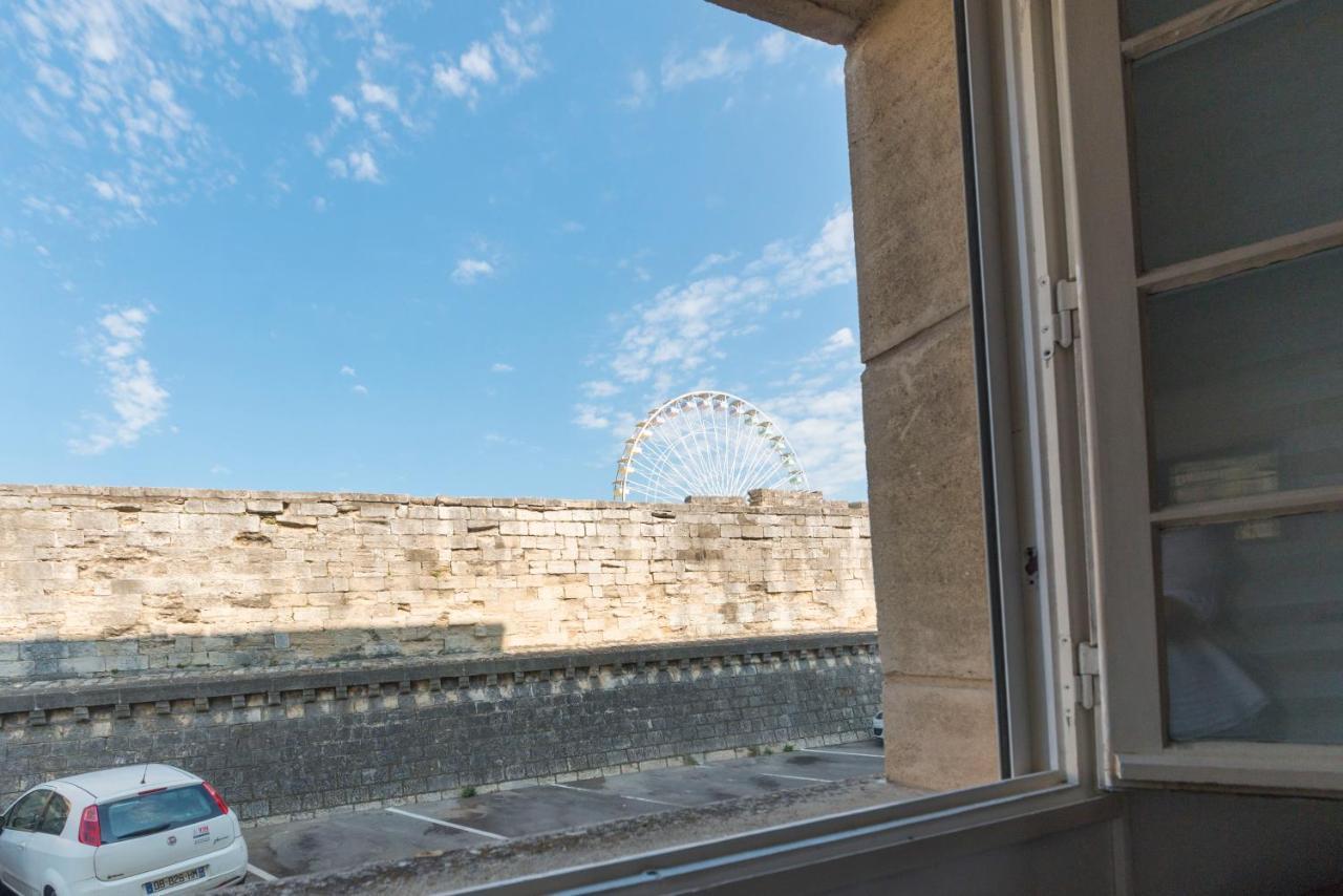Appartement De Charme - Vue Sur Remparts - Wifi Gratuit - Parking Payant A Proximite Avignon Eksteriør bilde
