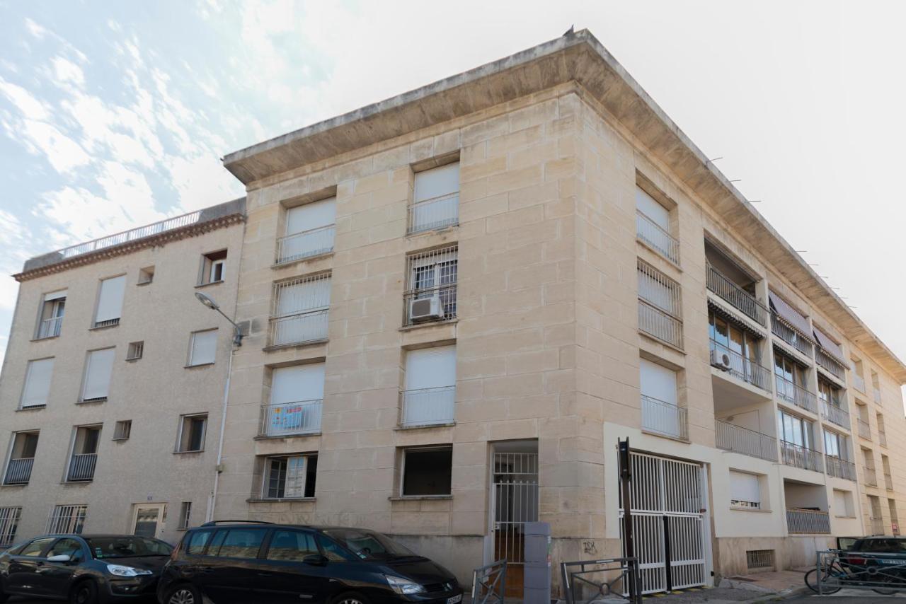 Appartement De Charme - Vue Sur Remparts - Wifi Gratuit - Parking Payant A Proximite Avignon Eksteriør bilde